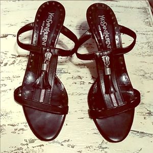 Yves Saint Laurent tassel heels 2.5”
